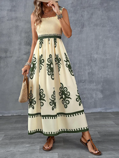 Maxikleid mit geometrischem Muster und Smok-Details