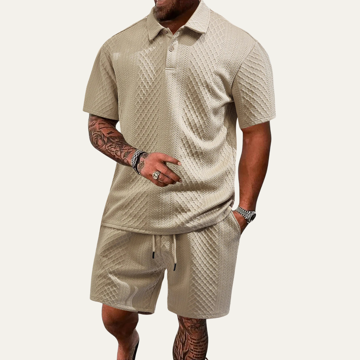 Herren Sommer-Set mit Jacquard Polo und passenden Shorts in Vorderansicht
