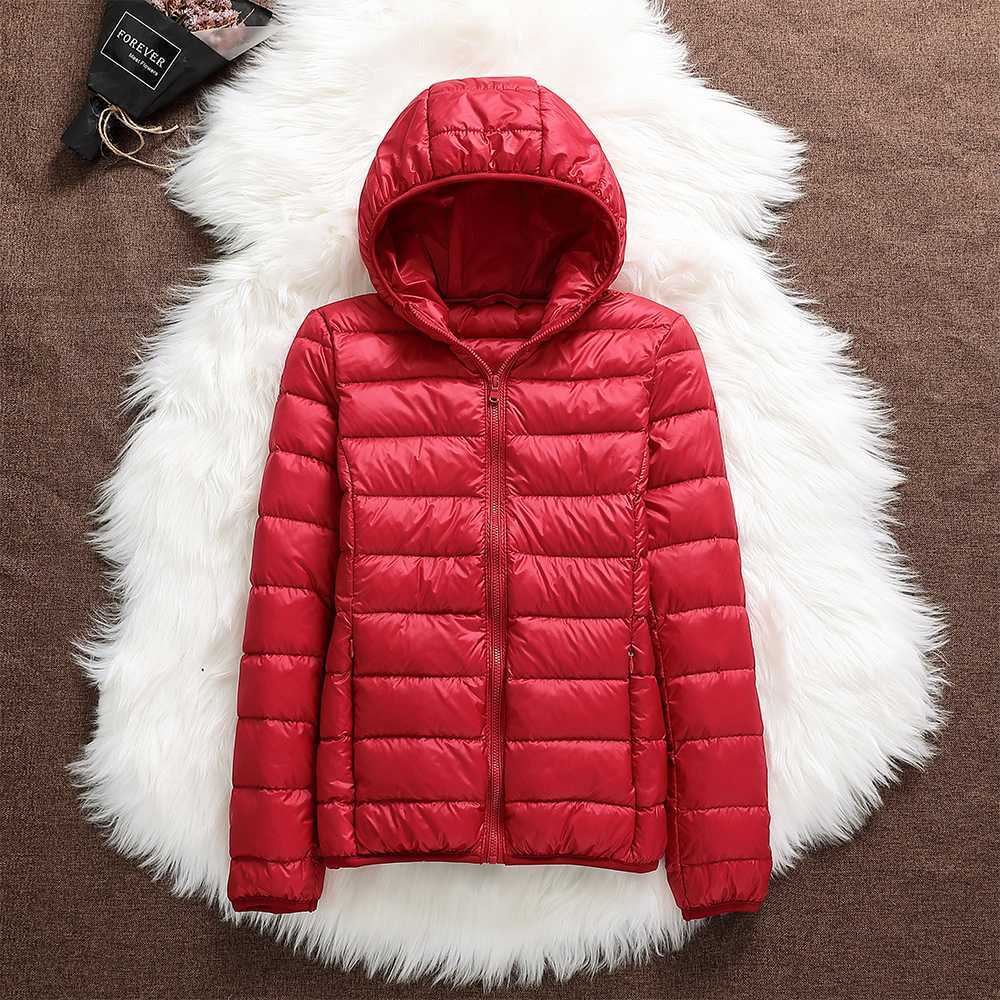 Damen Daunenjacke Mit Kapuze Und Klassischem Design