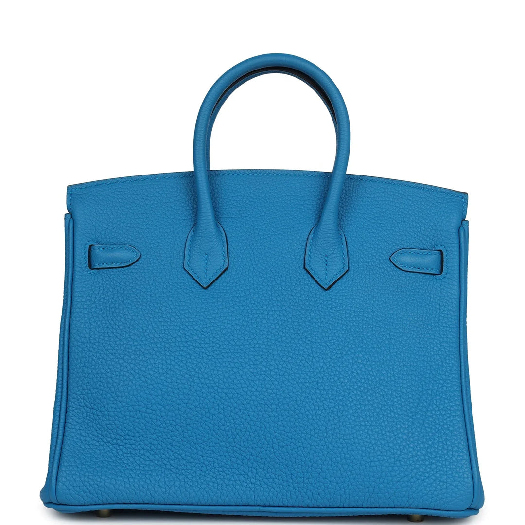 Elegante feste Handtasche mit Goldakzenten für Damen