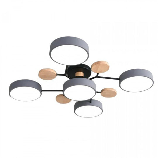 Skandinavische LED-Deckenlampe – Verzweigtes Design in Mattweiß