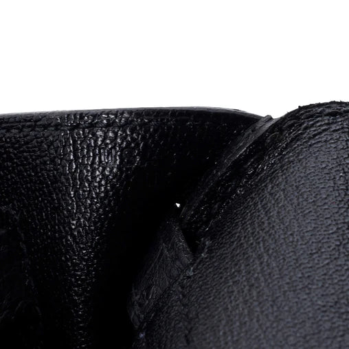 Elegante feste Handtasche mit Goldakzenten für Damen