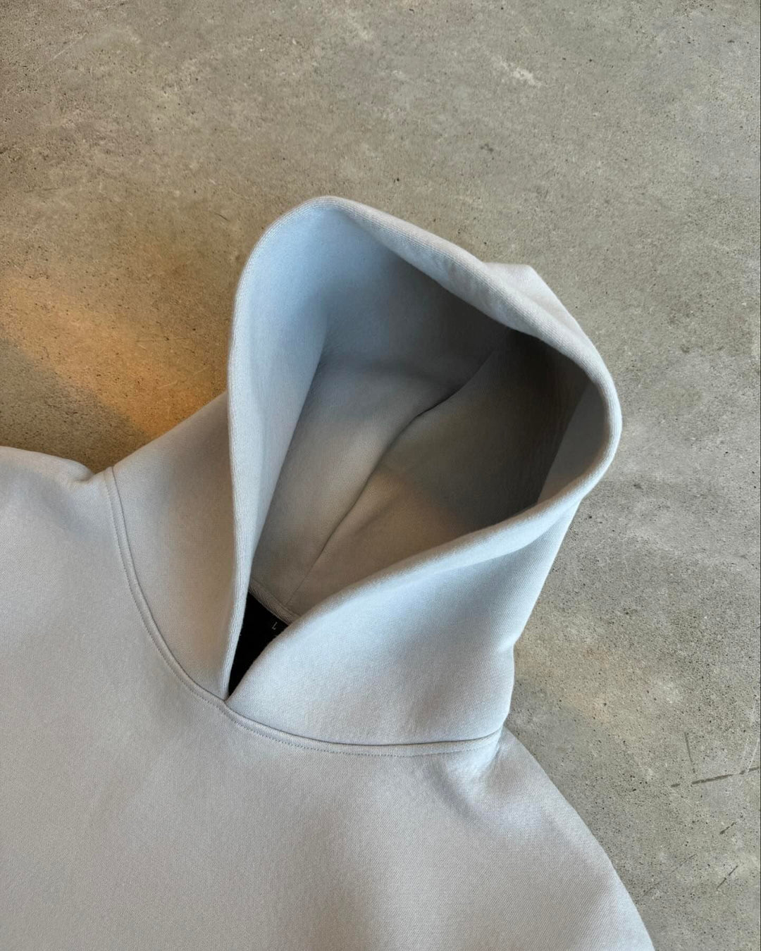 Unisex Trainingsanzug Mit Minimalistischem Design