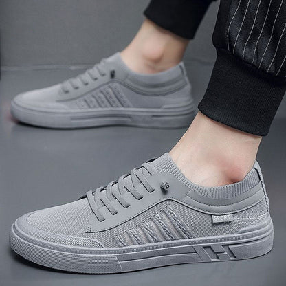Slip-on Sneaker für Herren in Nahaufnahme der atmungsaktiven Struktur
